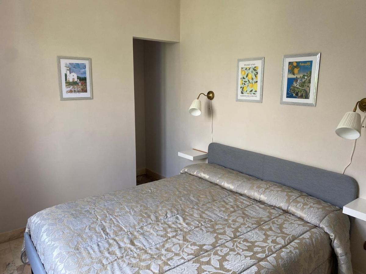 Villa Cecilia Bed And Breakfast Cellole Екстериор снимка